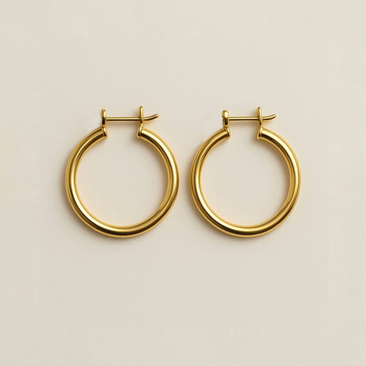14 Karat gold plain basic bali earrings 