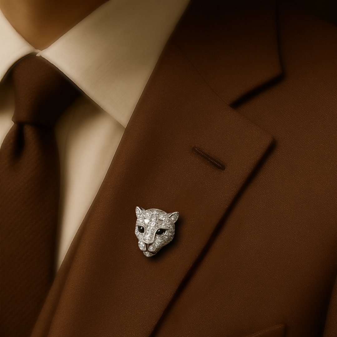 Brooch luxury piece sterling silver Moissanite Diamond 