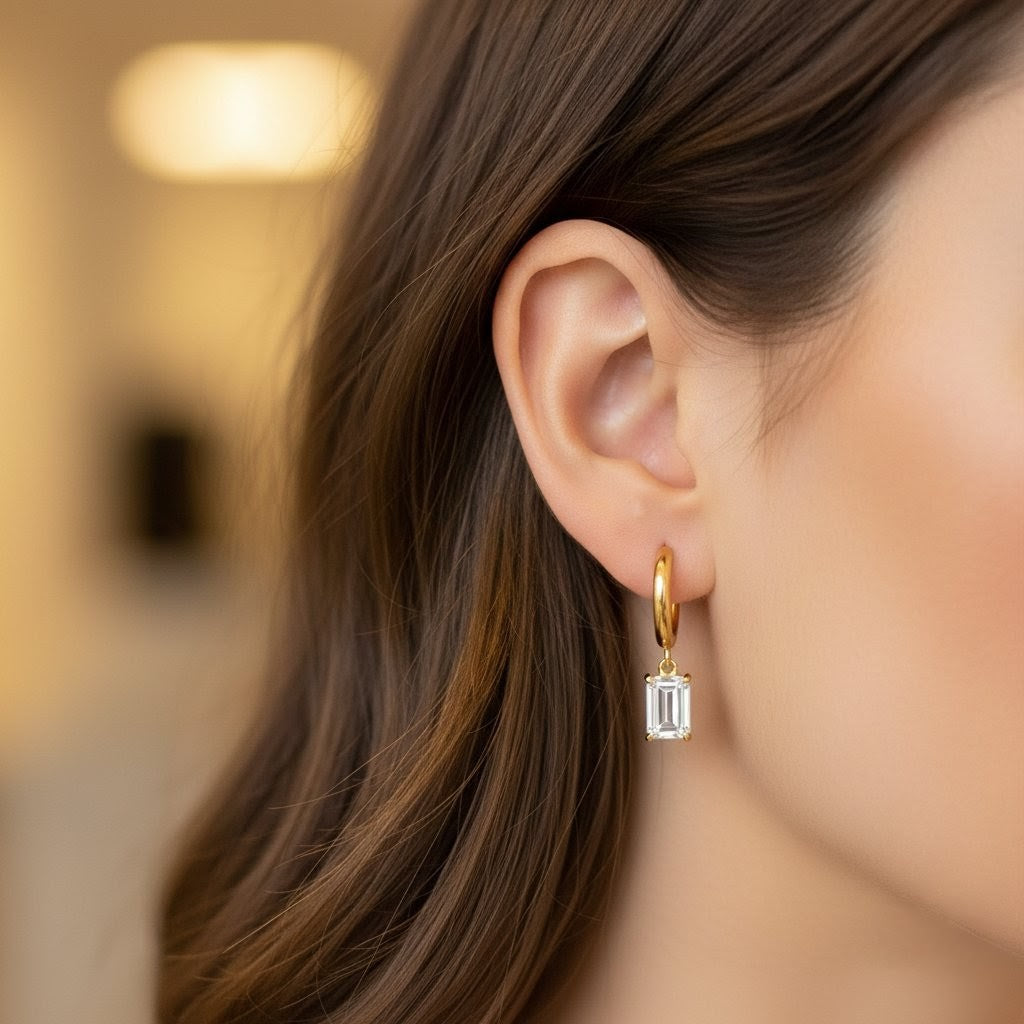 Emerald_white diamond Earrings