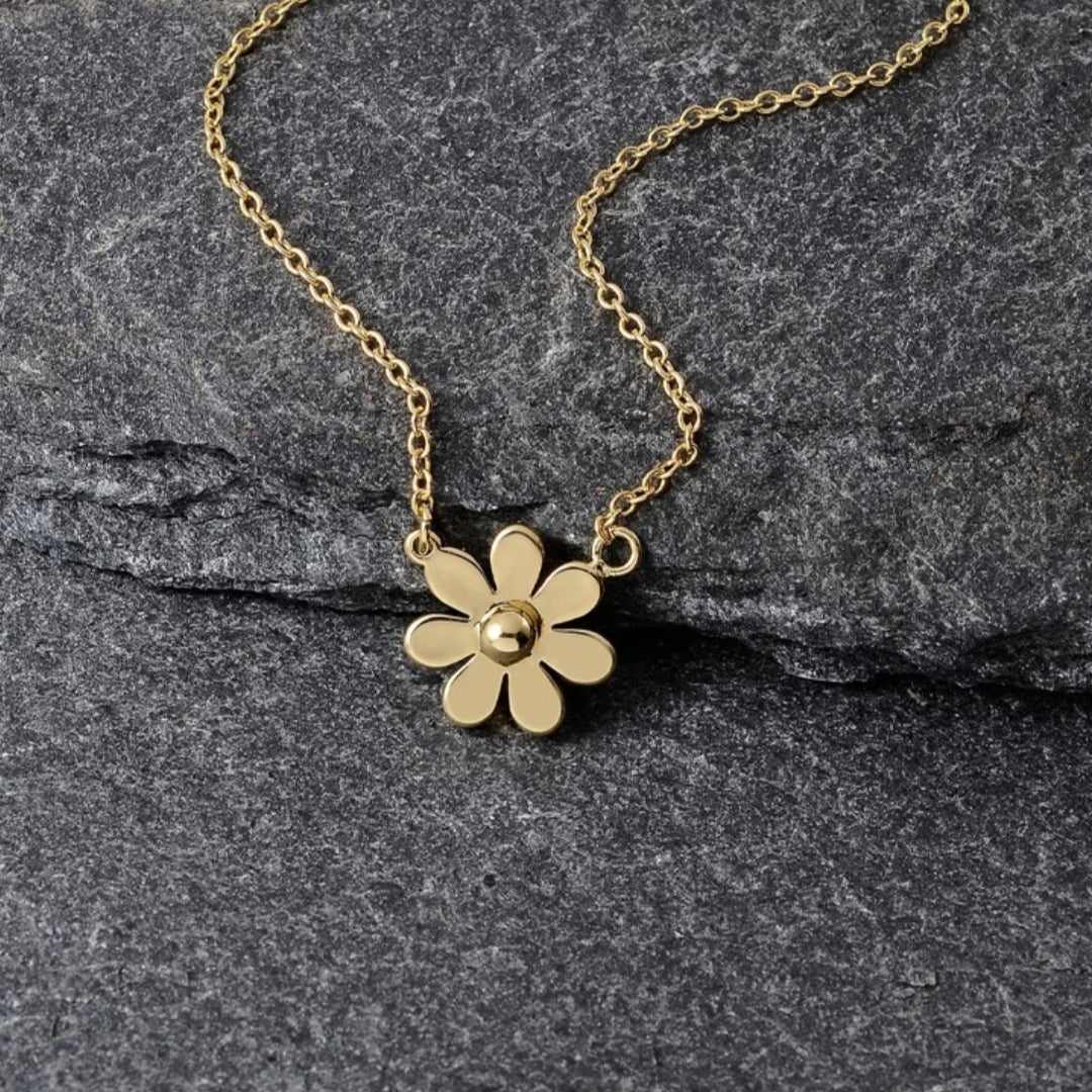 Gold Daisy Locket Pendant Necklace 