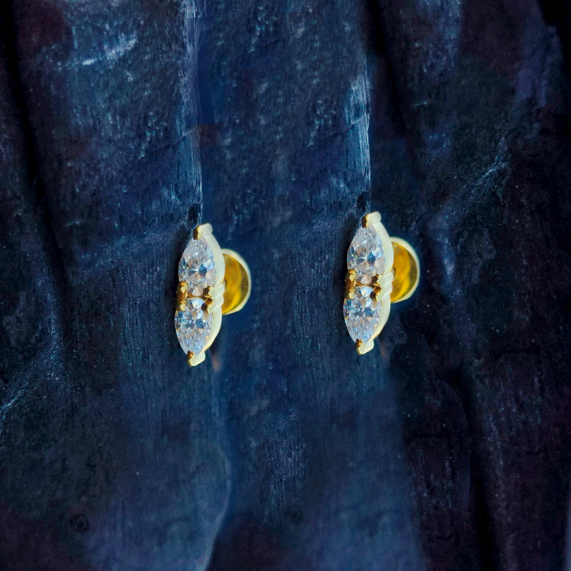 Pear cut earrings for women 