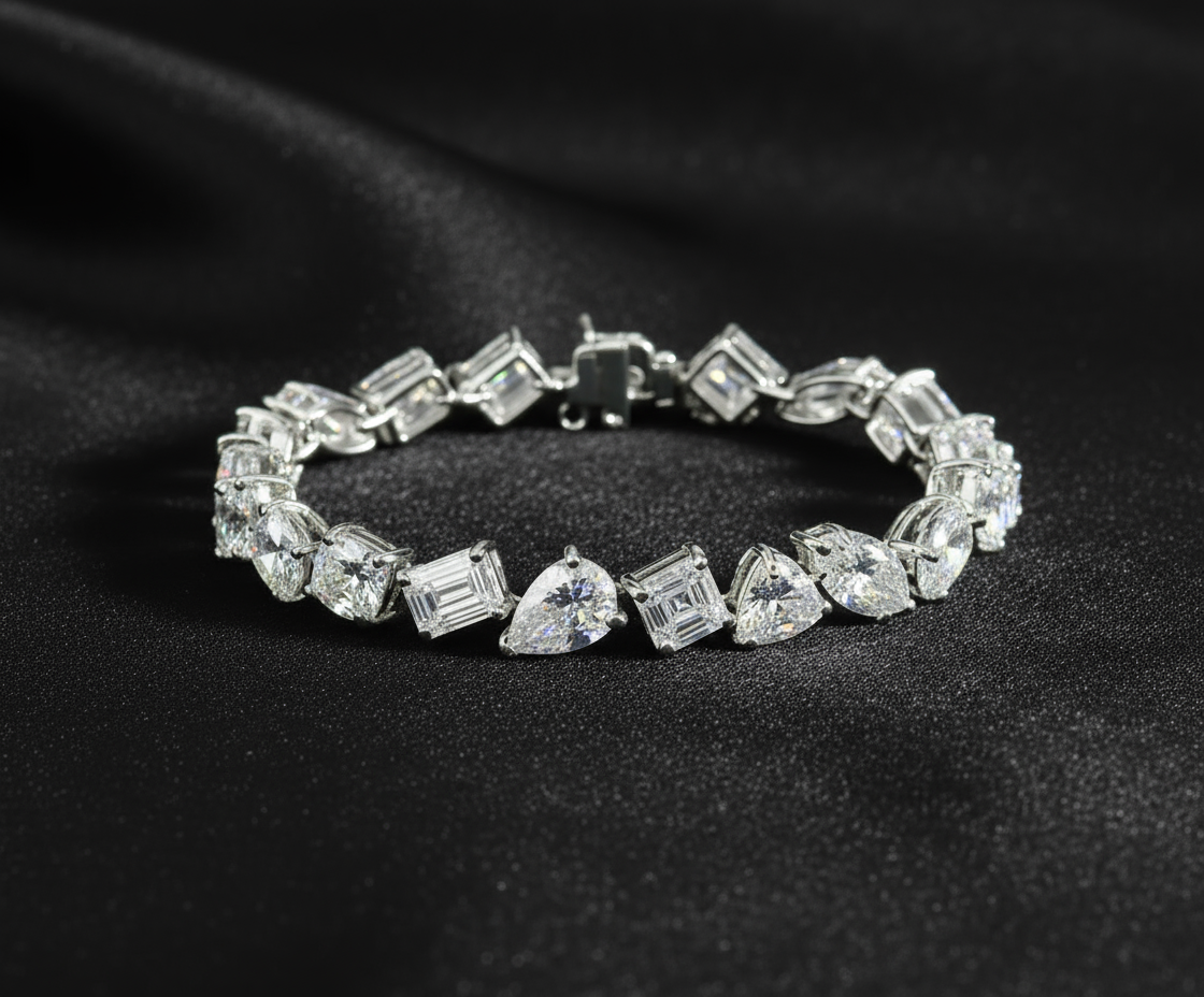 Silver diamond bracelet for party 