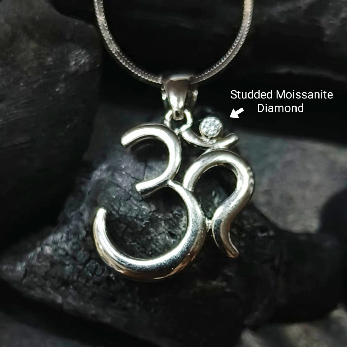 Studded moissanite diamond Om pendant