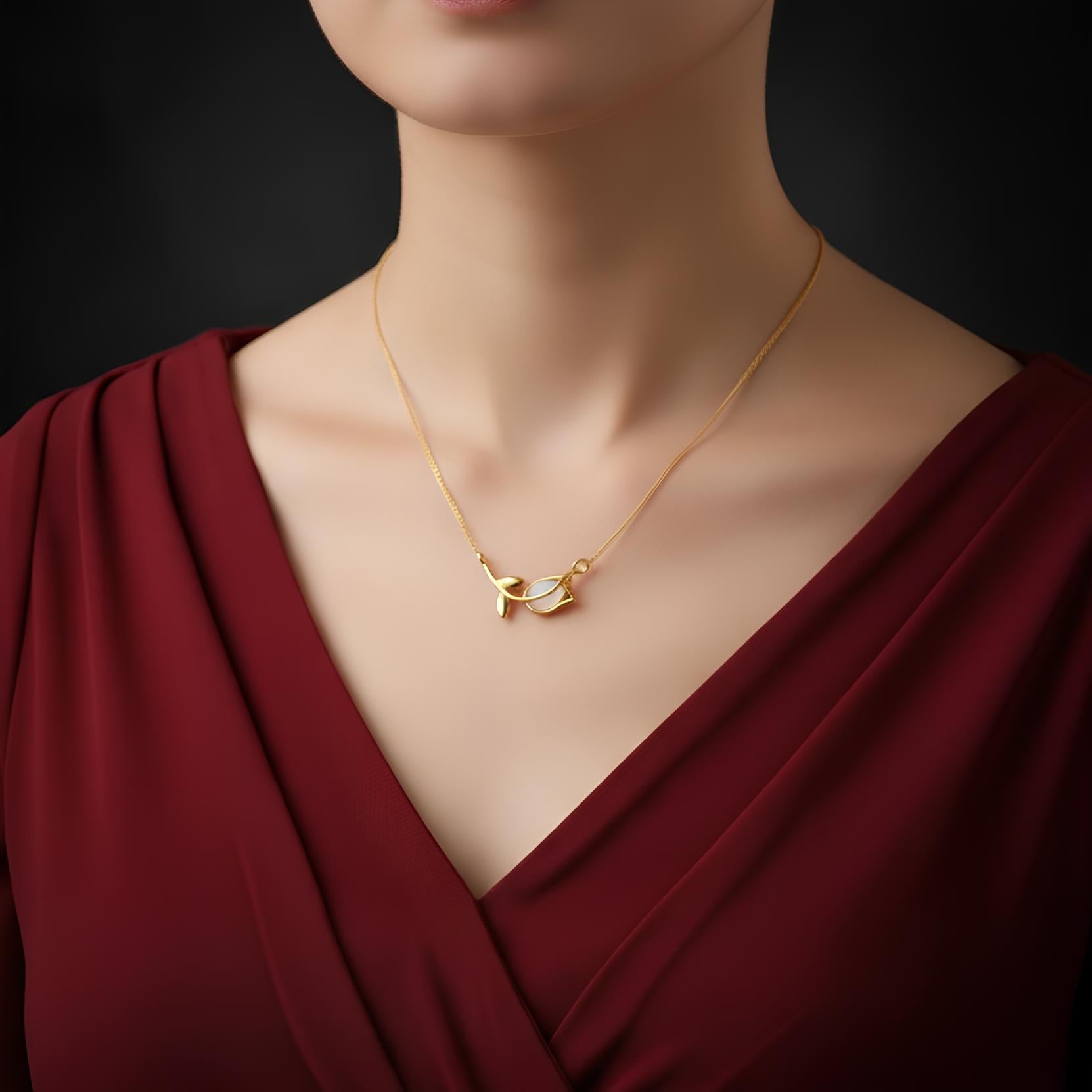 Tulip opal pendant necklace gold plated for women